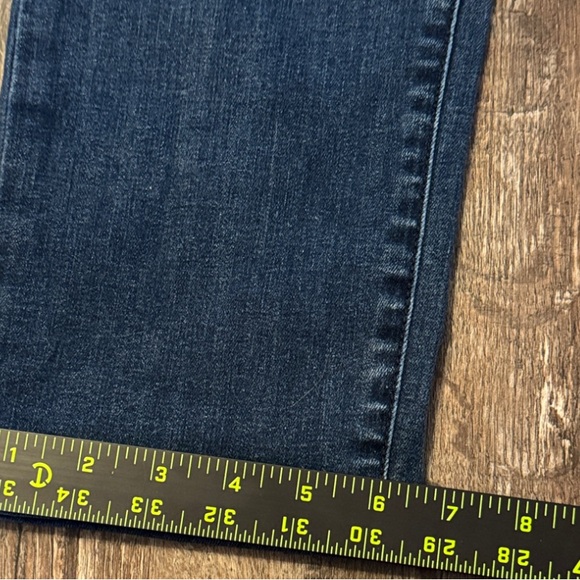 DKNY Women's SOHO Straight Leg Dark Blue Jeans size 10 - Picture 9 of 16